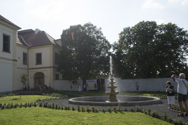 Cebivská náves
