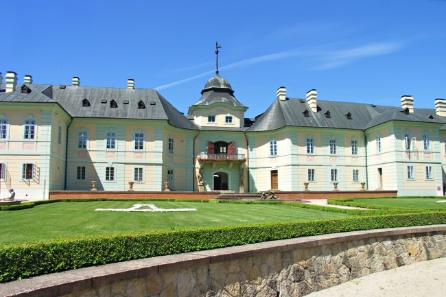 Tajemství manětínských soch